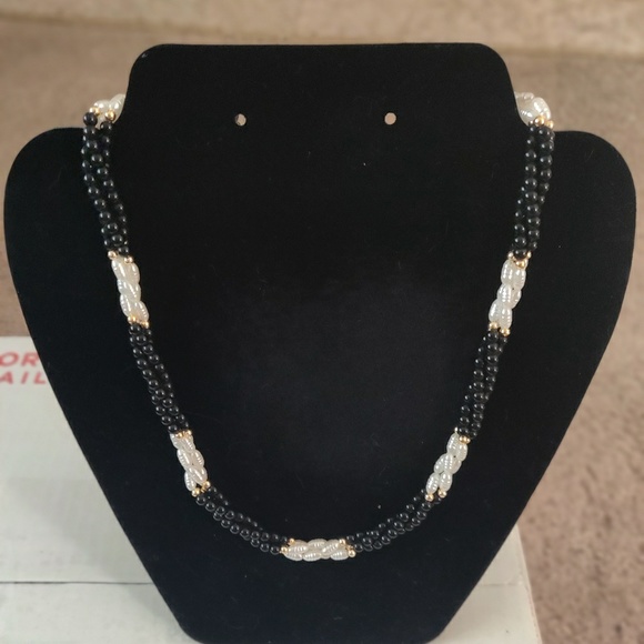 Jewelry - 🖤 Genuine Pearl Necklace 🖤 Jewelry - 🖤 Genuine Pearl Necklace 🖤